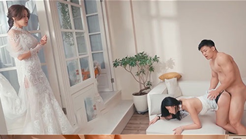 Địt Nhau Với Anh Thợ Chụp ảnh Cặc Khủng – Sex Vietsub.mp4